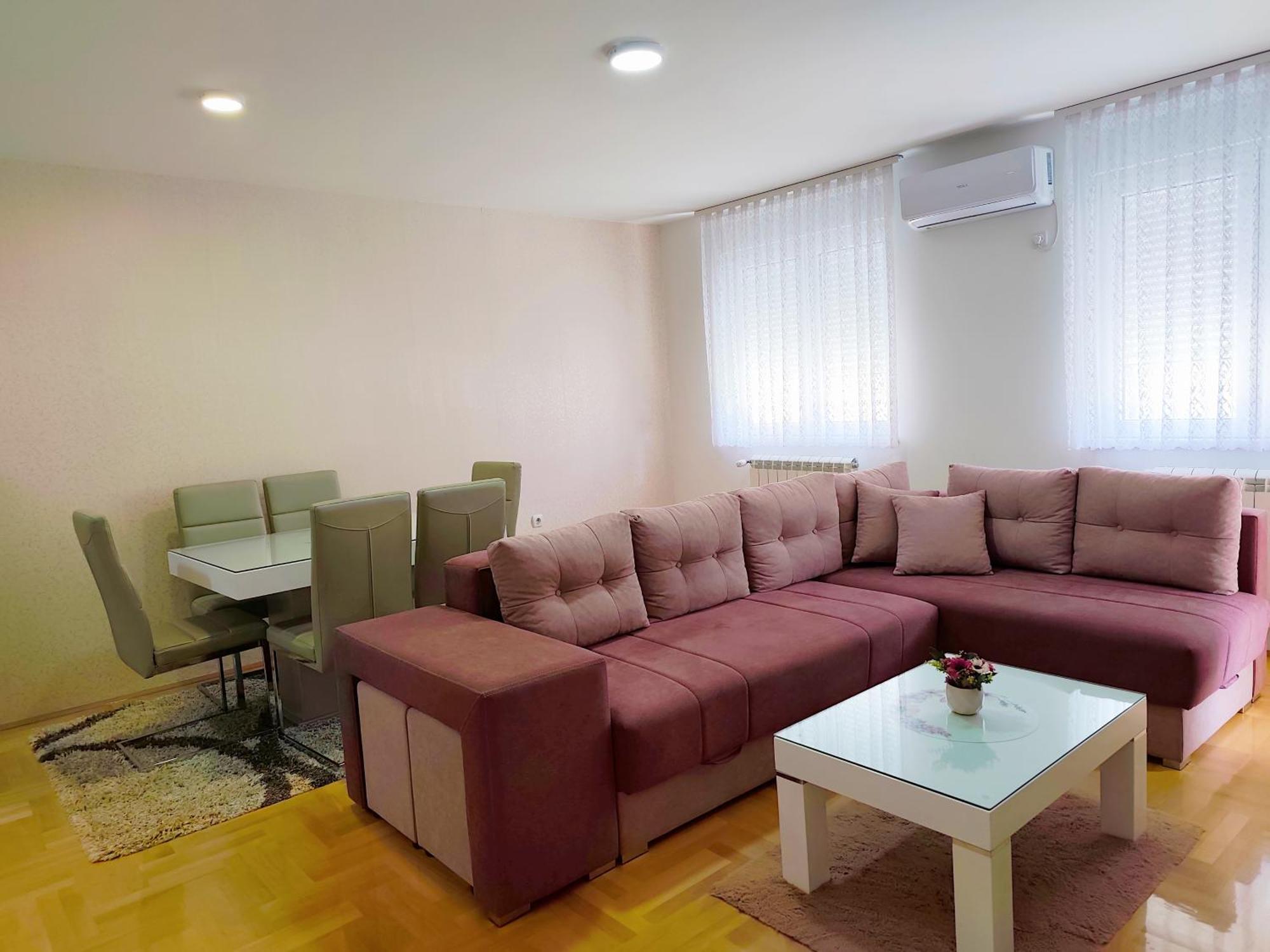 Apartman Lara 皮罗特 外观 照片